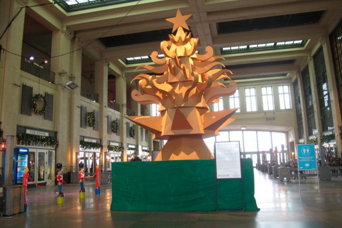 asbury park cardboard tree