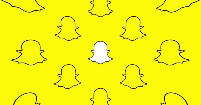 snapChatPattern BW