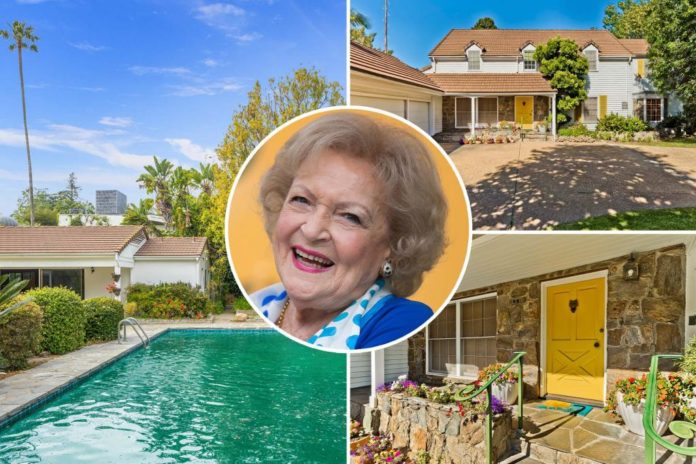 betty white brentwood home