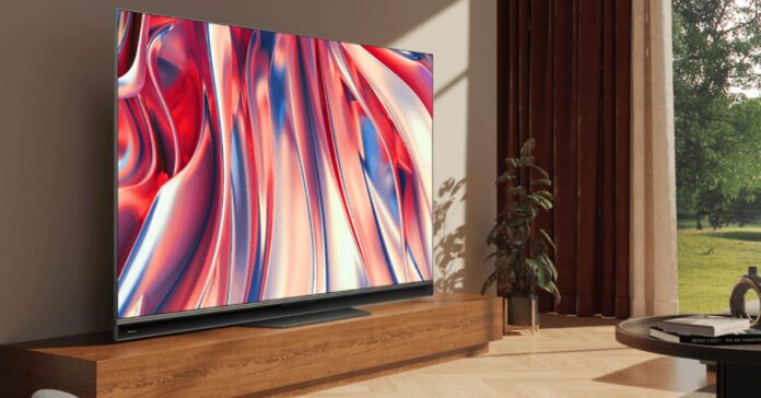 Hisense U8H Series TV Lifestyle Press Image