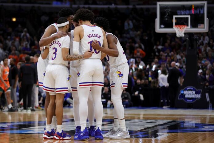 kansas jayhawks team huddle