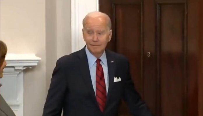 Biden Dementia Moment Screen Image Pool Video 01052023 e1672942727648