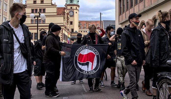 Le0606 Antifa – Antifa Sponti am Markt