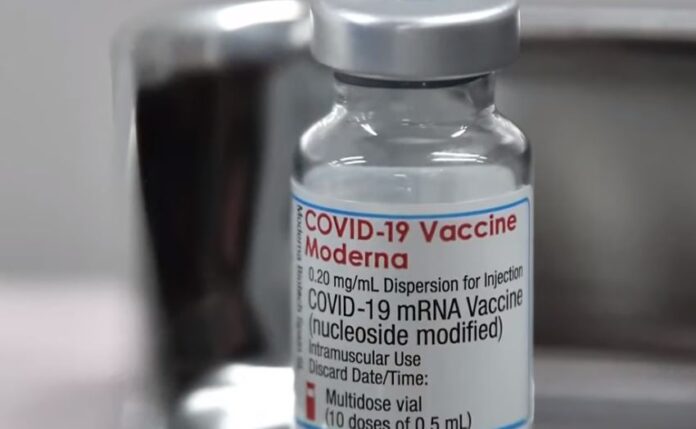 moderna vaccine shot vax