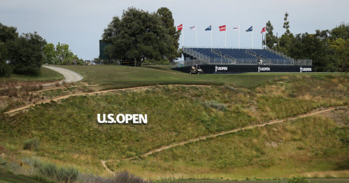 14usopen course 01 ljqk facebookJumbo