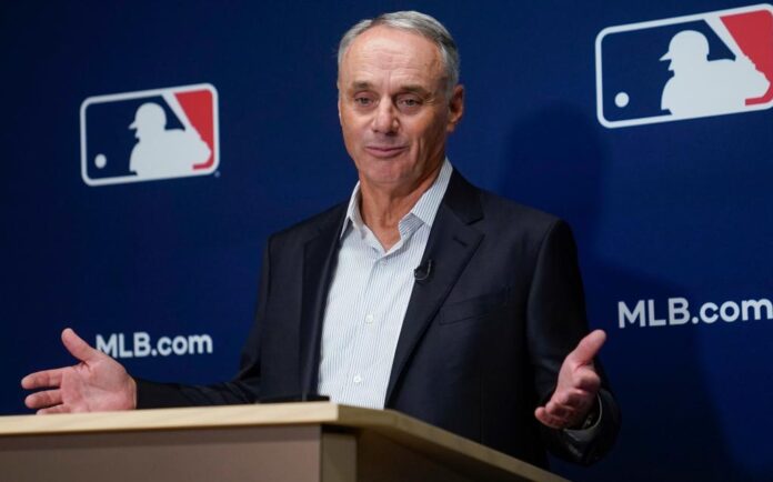 Rob Manfred 3