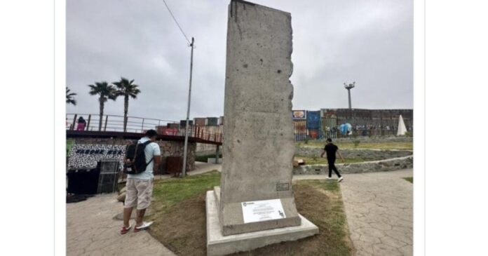 berlin wall tijuana 1200x630