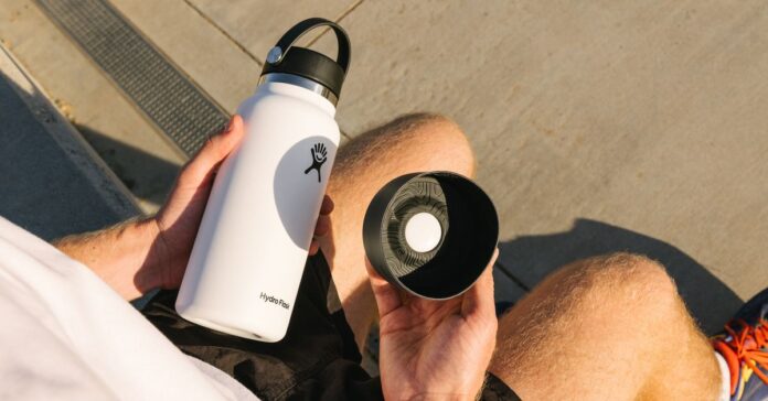 Hydro Flask Tracker Black