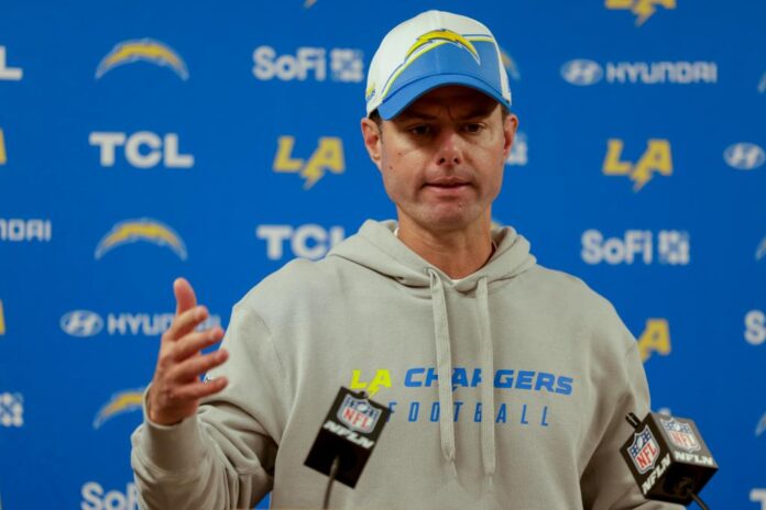 los angeles chargers head coach 72600860