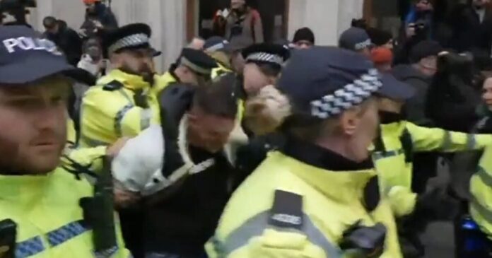 tommy robinson arrested 1200x630