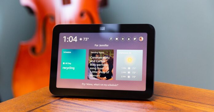 236901 Echo Show 8 review JTuohy 0001