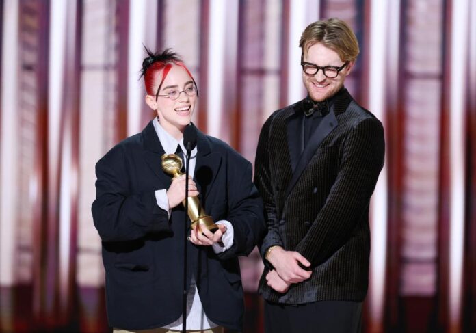 billie eilish finneas accepts award 74559042