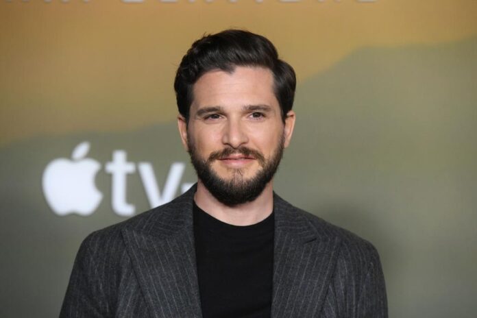 kit harrington attends red carpet 9450462