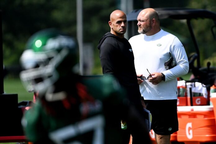 jets head coach robert saleh 31533420