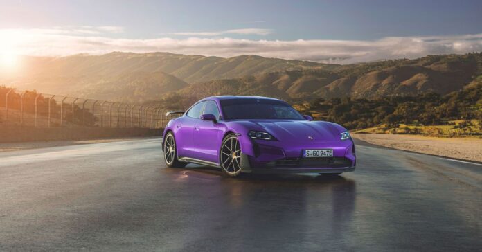 Sky Purple Metallic Taycan Turbo GT A1 04320A 045