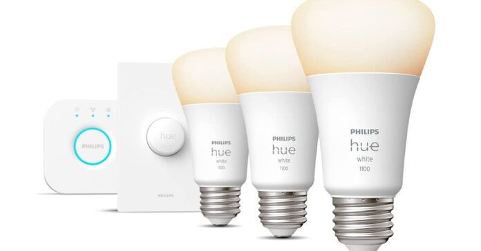 Philips Hue Smart Button Starter Kit Press Image