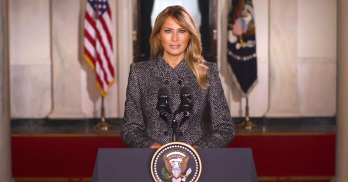 Melania Trump 4